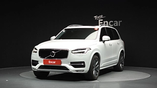 VOLVO XC90  2 GENERATION D5 Momentum 2019