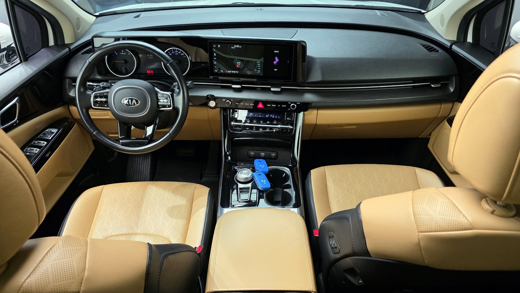 KIA CARNIVAL 2020