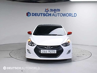 HYUNDAI AVANTE MD 2012
