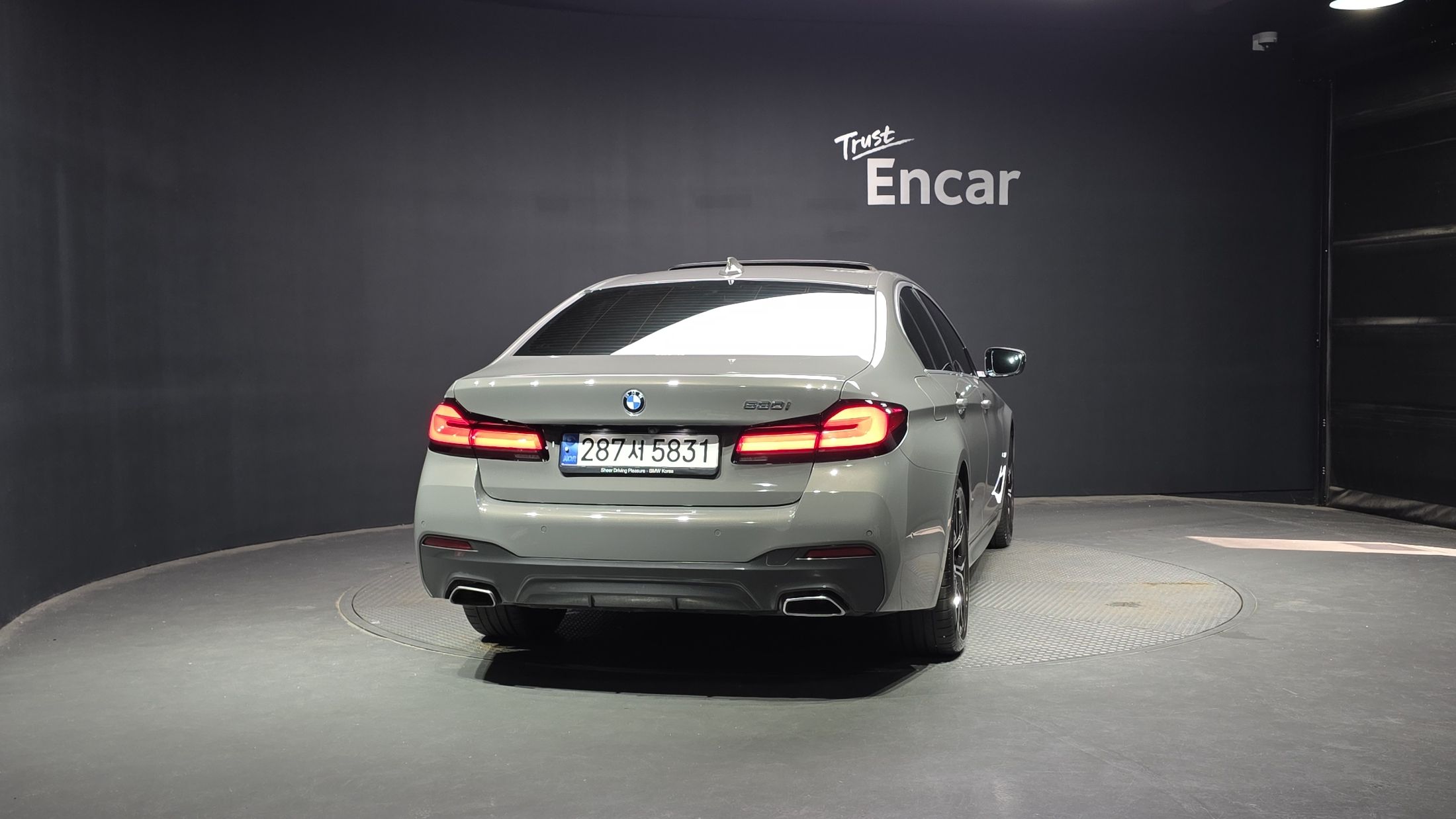 BMW 5-SERIES G30 2022