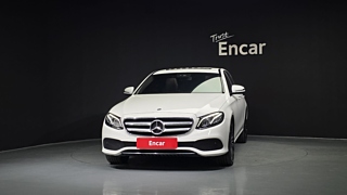 MERCEDES BENZ E-CLASS W213 2020