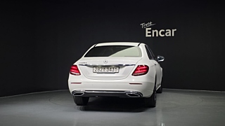MERCEDES BENZ E-CLASS W213 2020