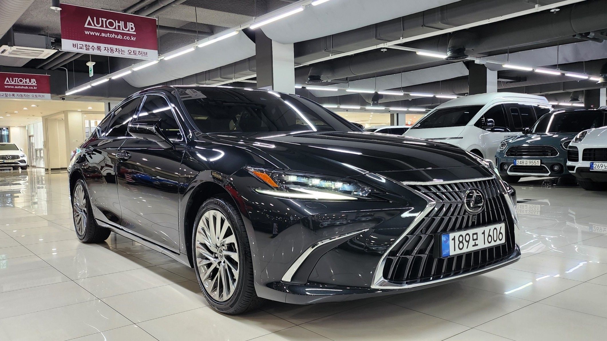 LEXUS ES300H 2024