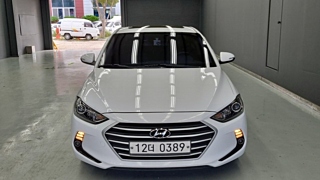 HYUNDAI AVANTE AD 2016