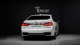 BMW 7-SERIES G11 2018