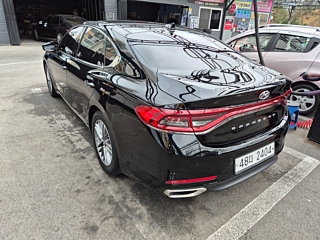 HYUNDAI GRANDEUR IG 2018