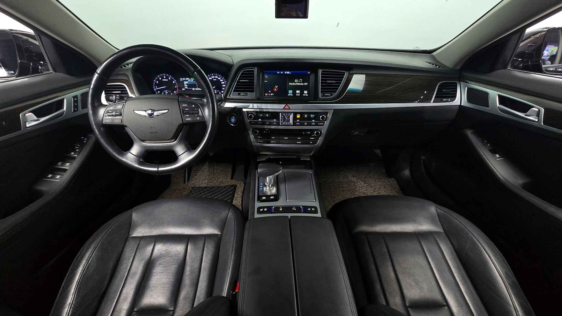 GENESIS G80 2016