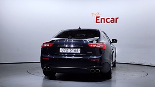 MASERATI GHIBLI 2017