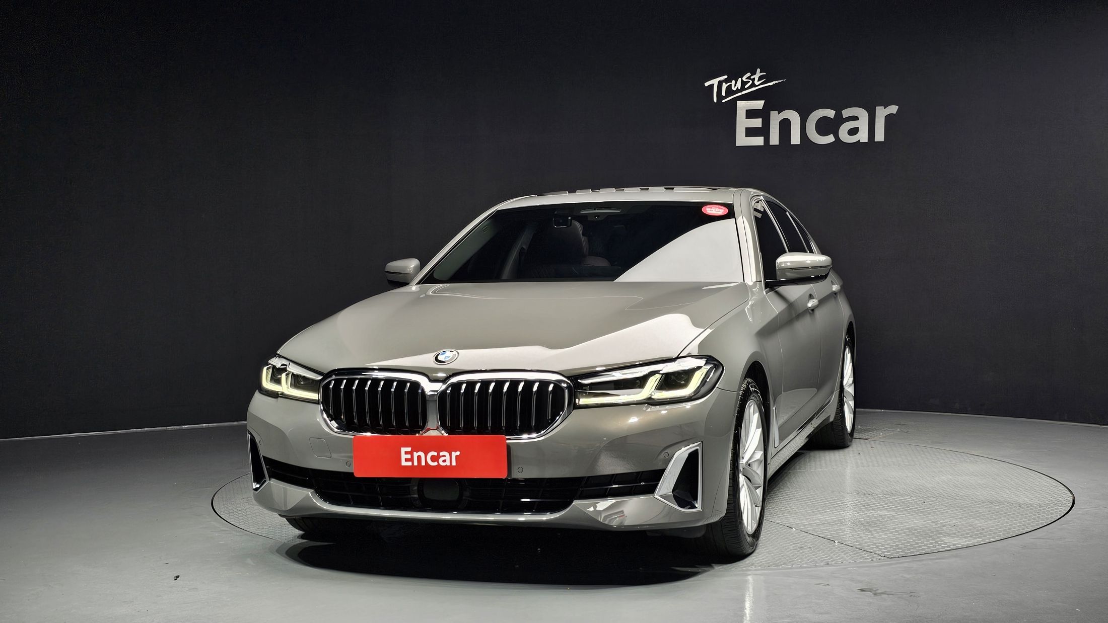 BMW 5-SERIES G30 2022