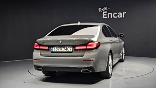 BMW 5-SERIES G30 2022