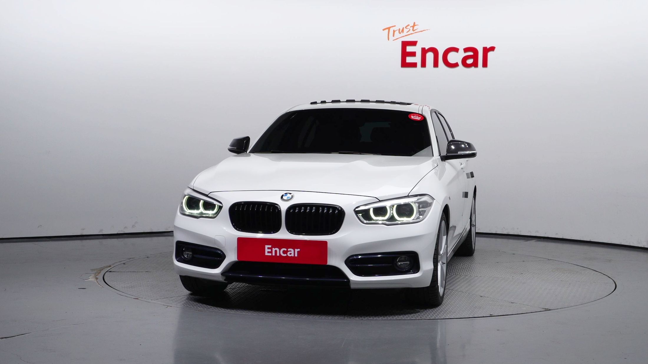 BMW 1-SERIES F20 2019