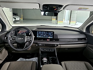 KIA CARNIVAL 2024