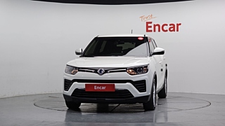 SSANGYONG TIVOLI VERY NEW 2019