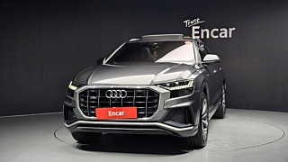 AUDI Q8 4M 2021