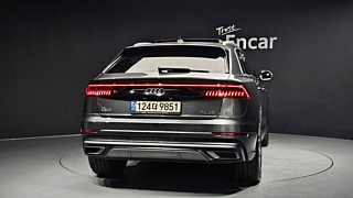 AUDI Q8 4M 2021