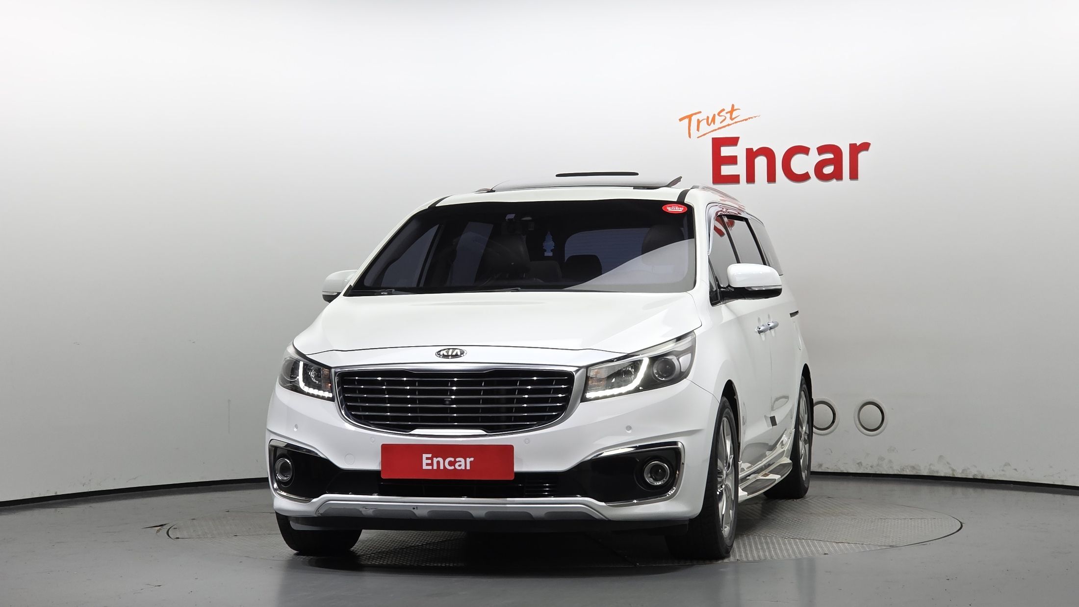 KIA CARNIVAL 2017