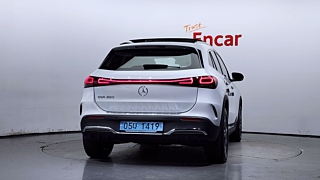 MERCEDES BENZ EQA H243 2024