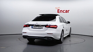 MERCEDES BENZ E-CLASS W213 2021