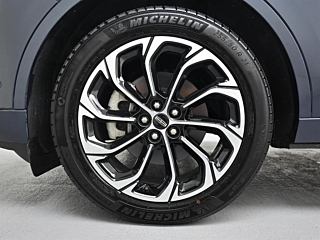 LINCOLN NAUTILUS 2023