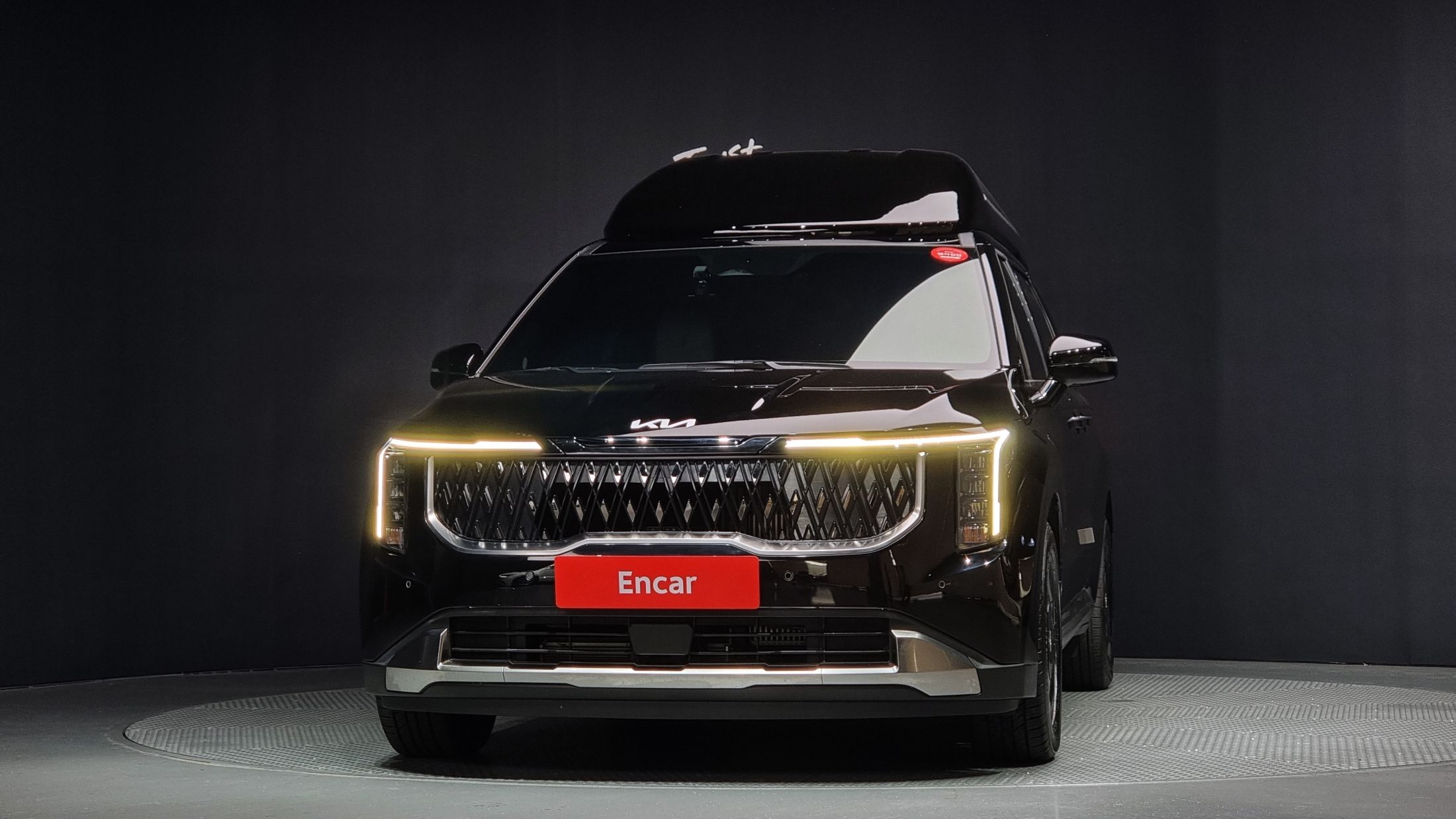 KIA CARNIVAL 2024