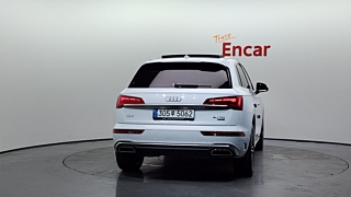 AUDI Q5 FY 2022