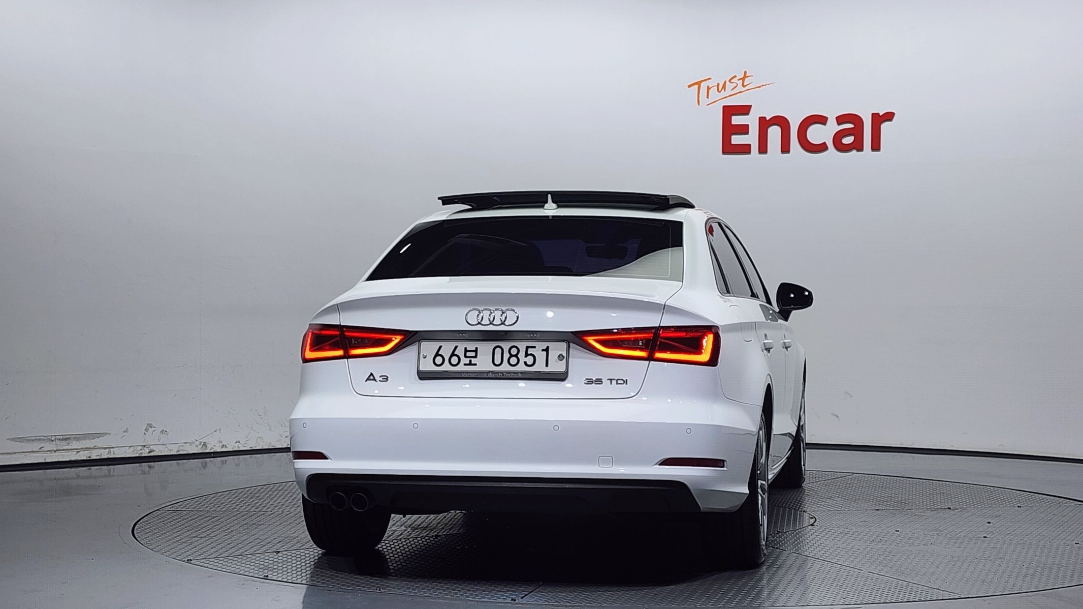 AUDI A3 2016