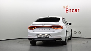 HYUNDAI GRANDEUR IG HYBRID 2019