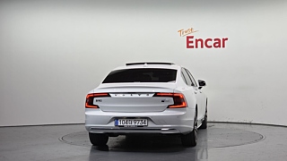 VOLVO S90 2020