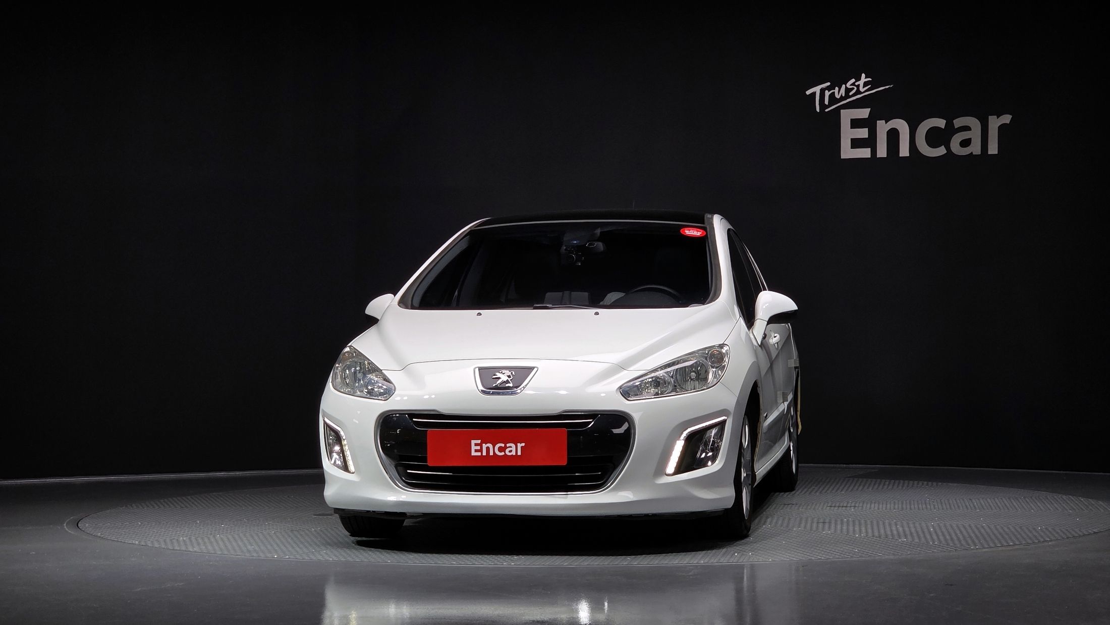 PEUGEOT 308 2013