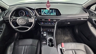 HYUNDAI SONATA DN8 2019
