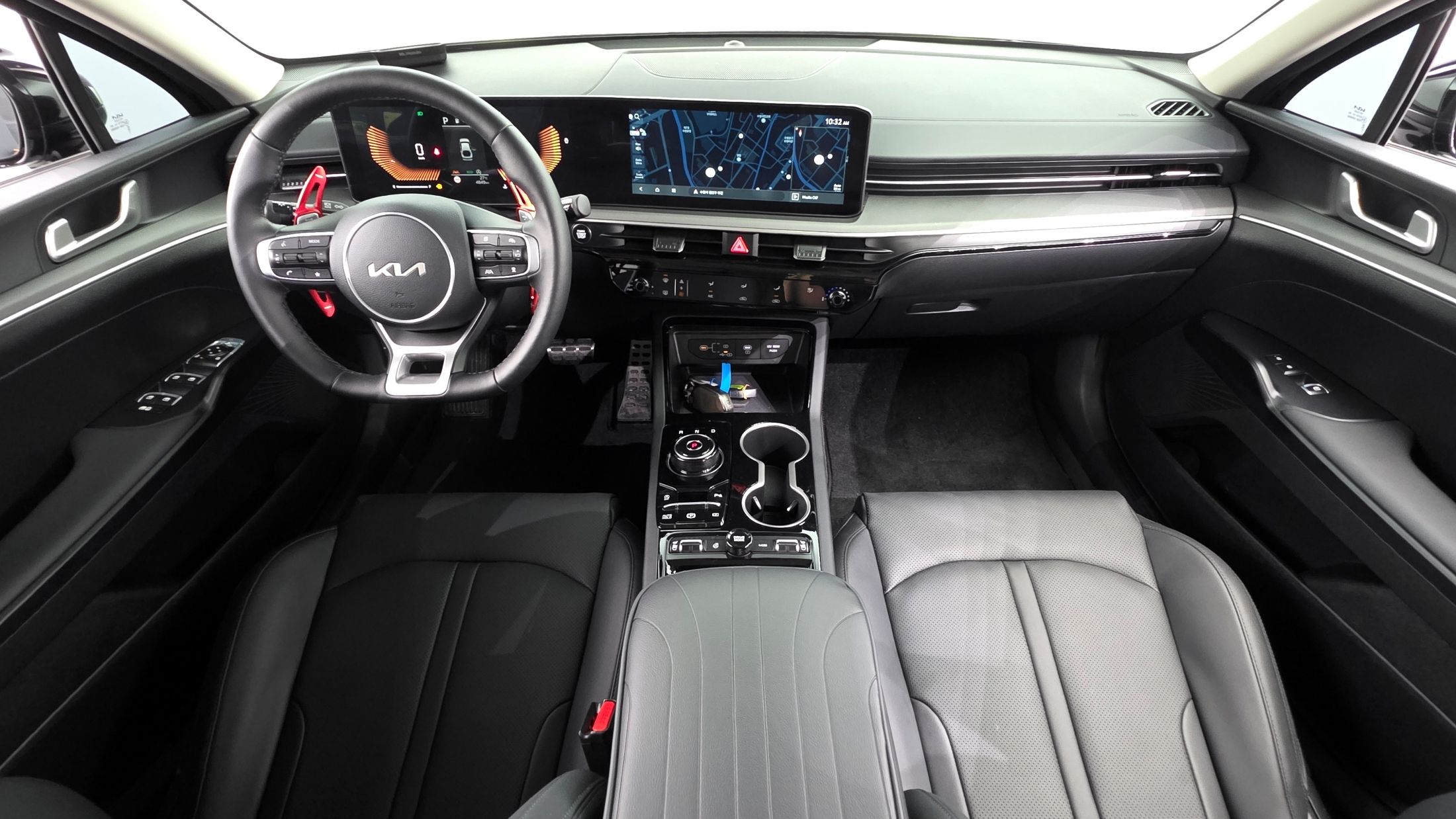 KIA K5 2025