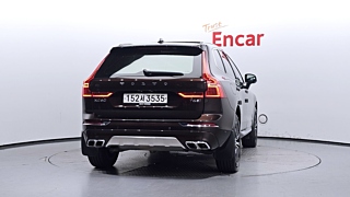 VOLVO XC60 2020