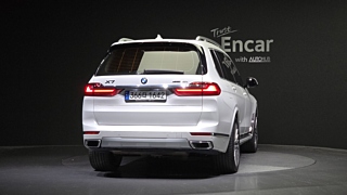 BMW X7 G07 2022