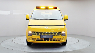 HYUNDAI STARIA 2024