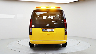 HYUNDAI STARIA 2024