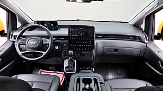 HYUNDAI STARIA 2024