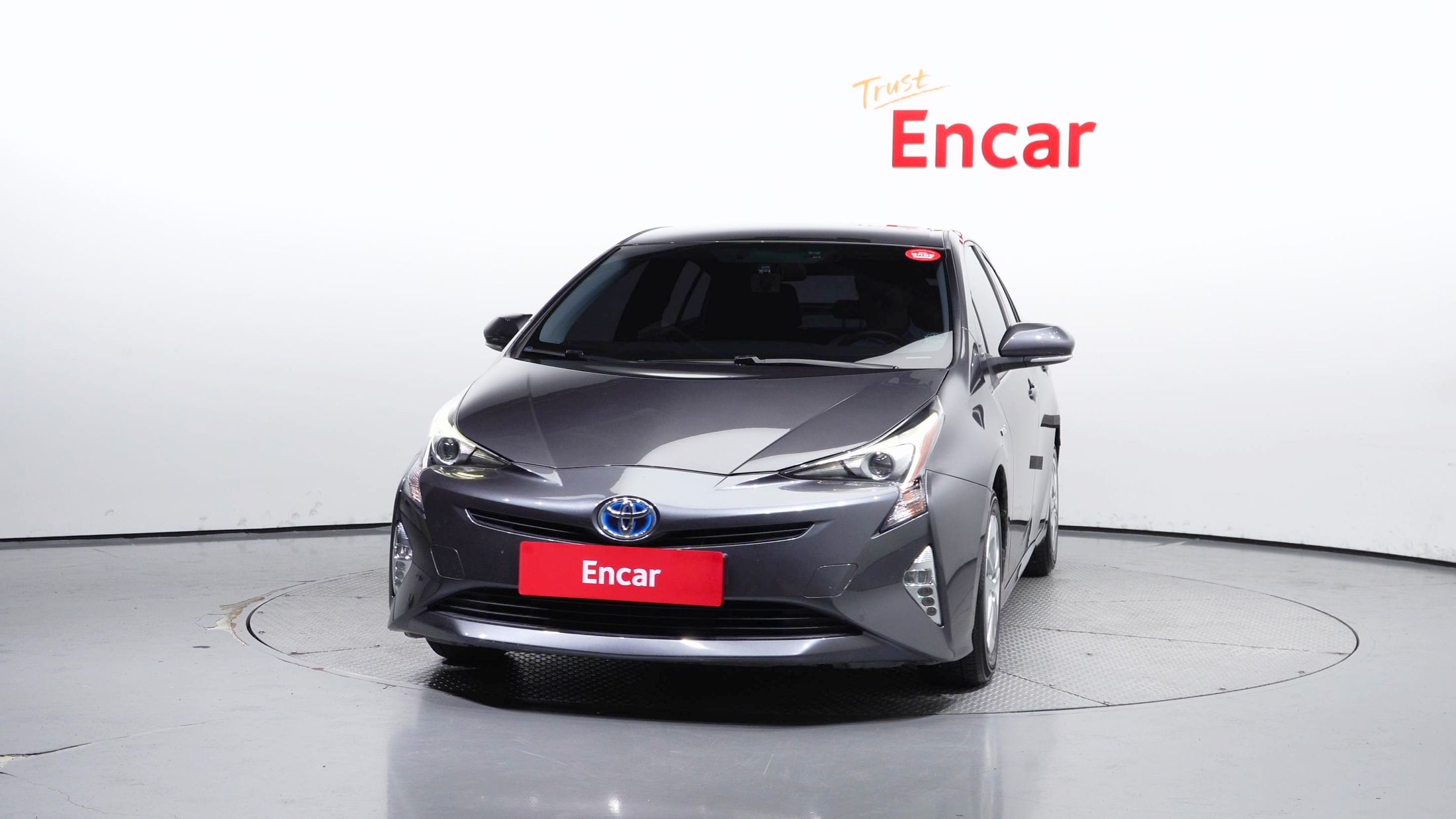 TOYOTA PRIUS 2017