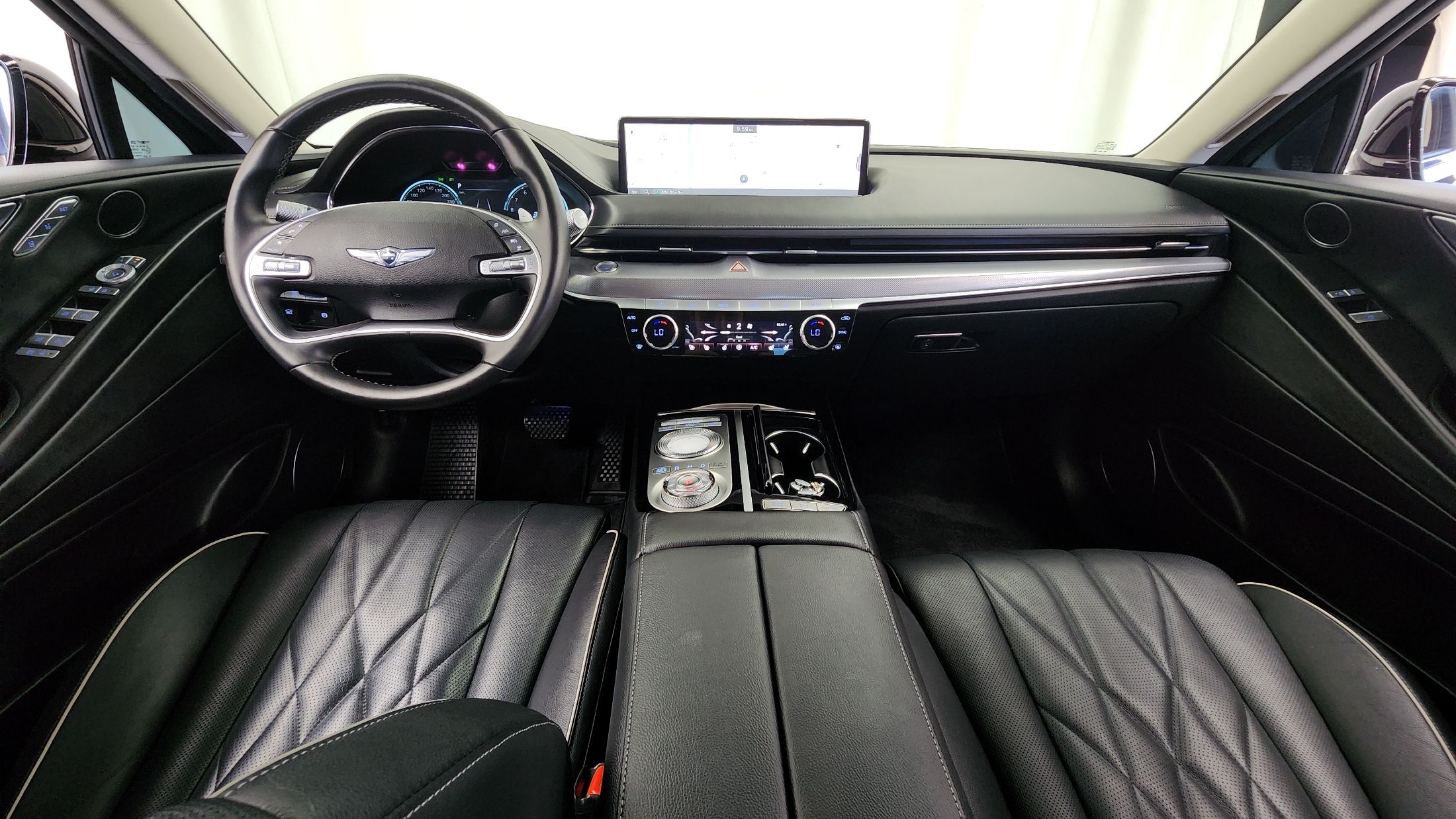 GENESIS G80 RG3 2022