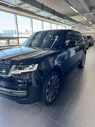 LAND ROVER RANGE ROVER 2025