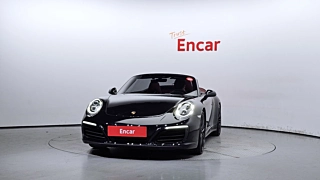 PORSCHE 911 2018