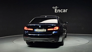 BMW 5-SERIES G30 2022