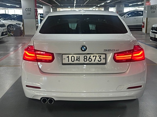 BMW 3-SERIES F30 2017
