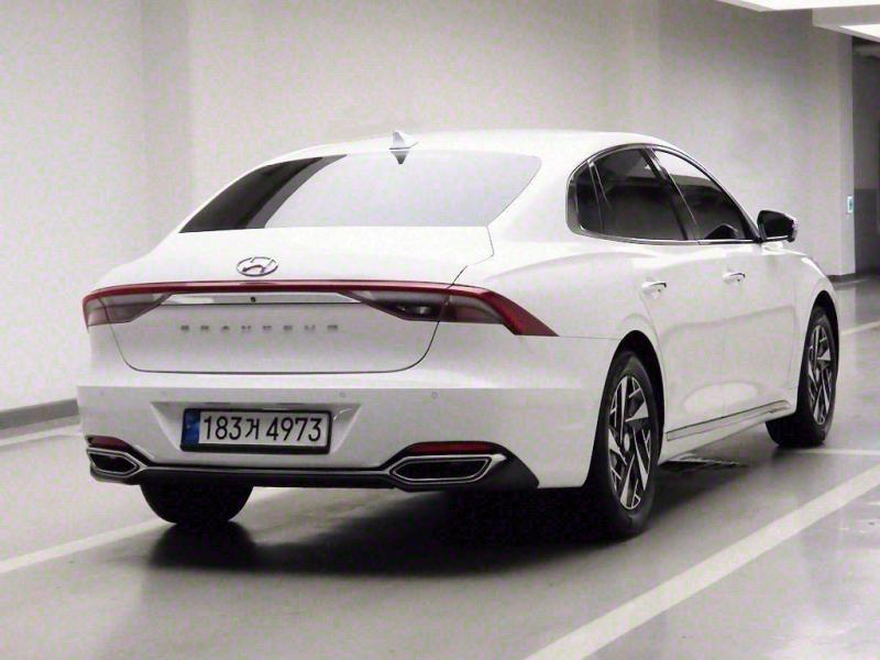 HYUNDAI GRANDEUR IG HYBRID 2022