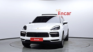 PORSCHE CAYENNE PO536 2022