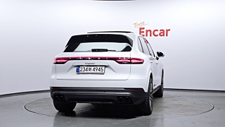 PORSCHE CAYENNE PO536 2022