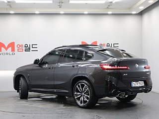 BMW X4 G02 2025