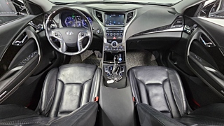 HYUNDAI GRANDEUR HG 2016