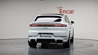 PORSCHE CAYENNE PO536  3.0 Coupe 2024