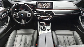 BMW 5-SERIES G30 2023