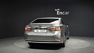 LEXUS ES300H 2016